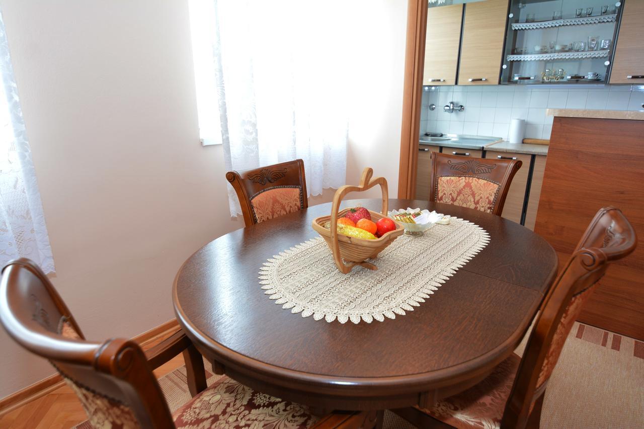 Apartment Todor Kotor Bagian luar foto