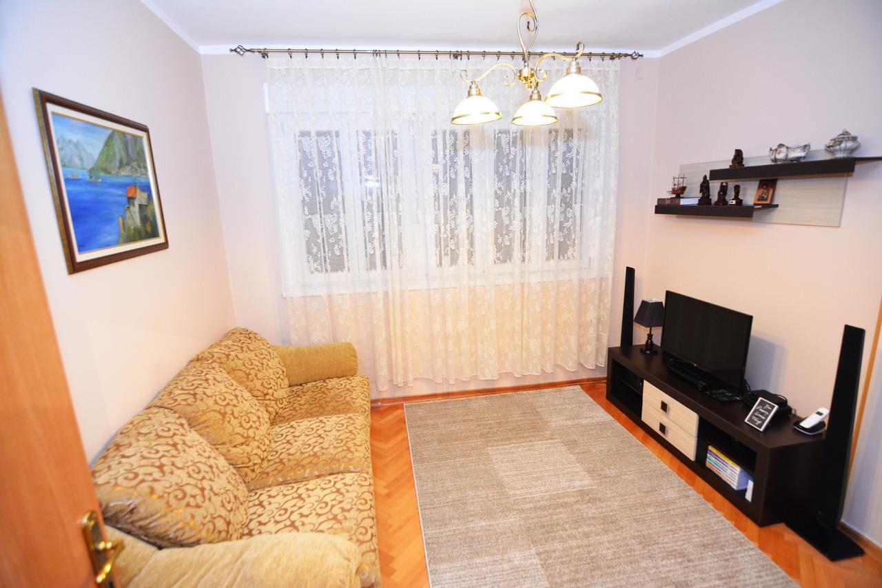 Apartment Todor Kotor Bagian luar foto